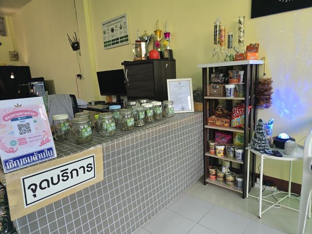 D.R.E Cannabis Shop storefront