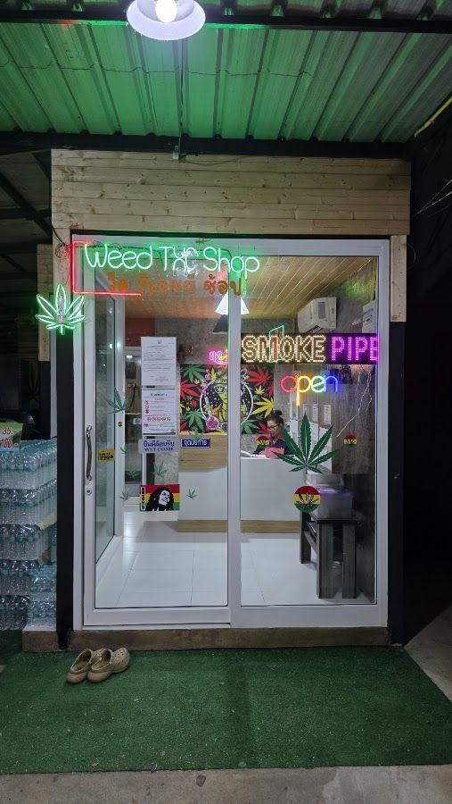 WEED THC SHOP storefront