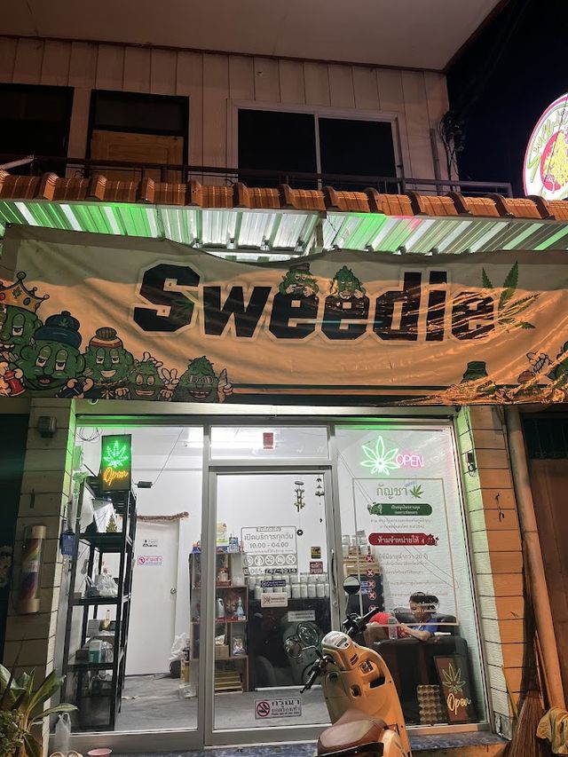 Sweedie420 Dispensary ร้านกัญชาพิษณุโลก storefront