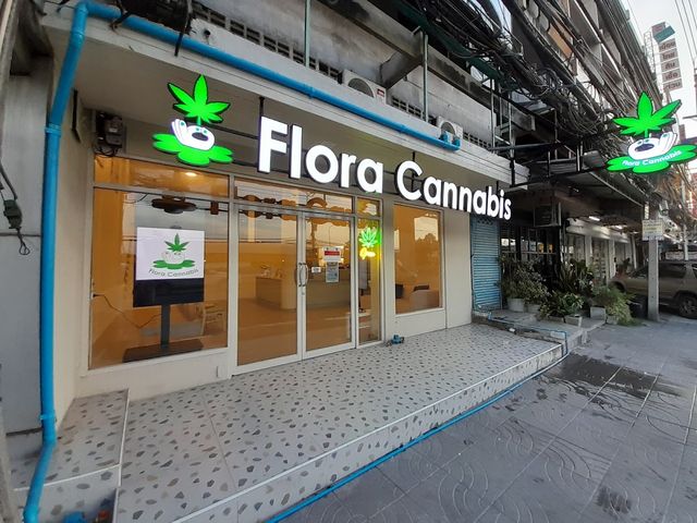Flora Cannabis storefront