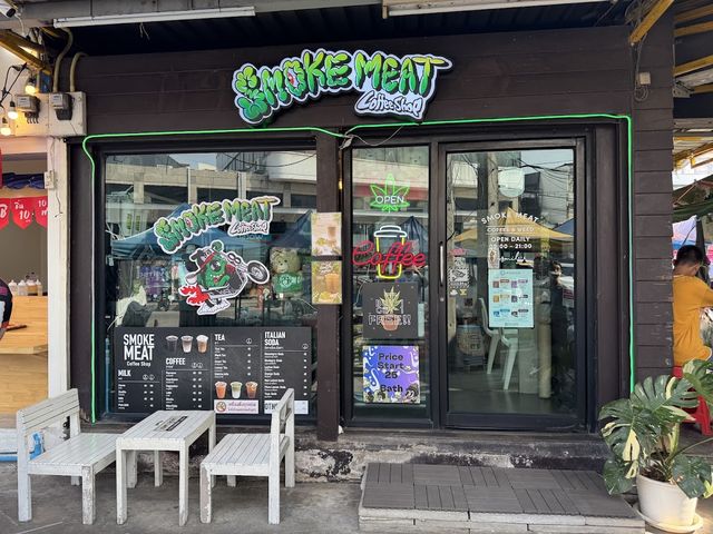 Smoke Meat Coffee Shop 420 Get a cup Puff a w33d | ร้านกัญชา คลองถนน ใกล้เซ็นทรัลเวสเกต ตลาดบางใหญ่ storefront