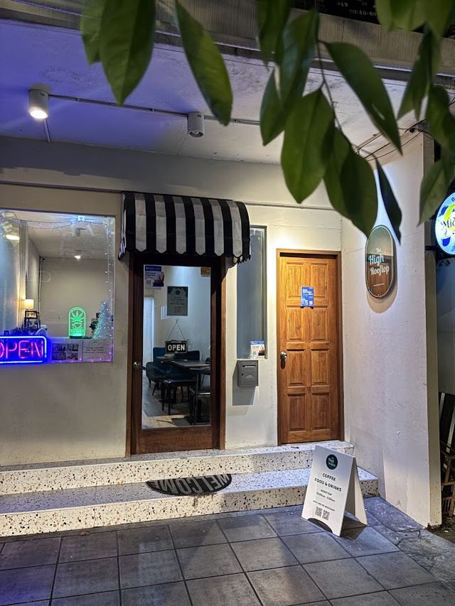 The High Rooftop Cannabis Dispensary & Weed Shop storefront