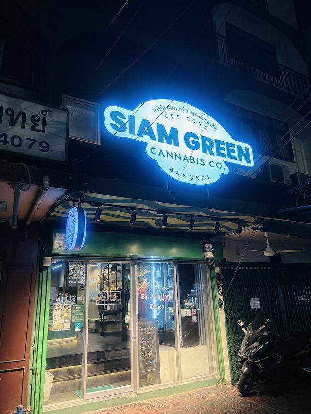 Siam Green Cannabis Co - Chinatown storefront