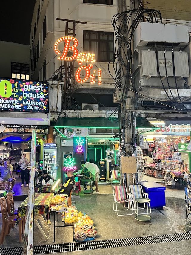 Ban oi cannabis storefront