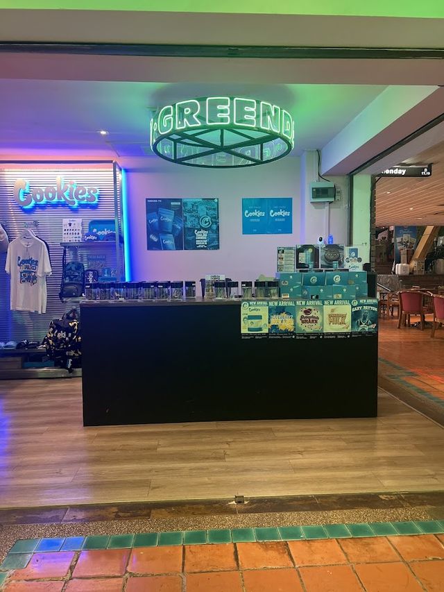 Green Day Dispensary Khaosan storefront