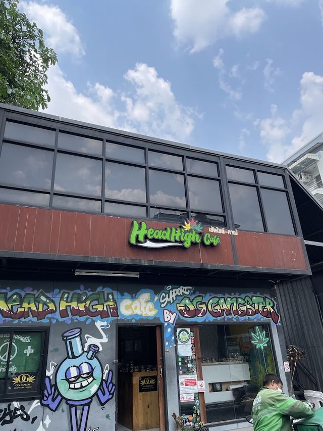 Head High Cafe storefront