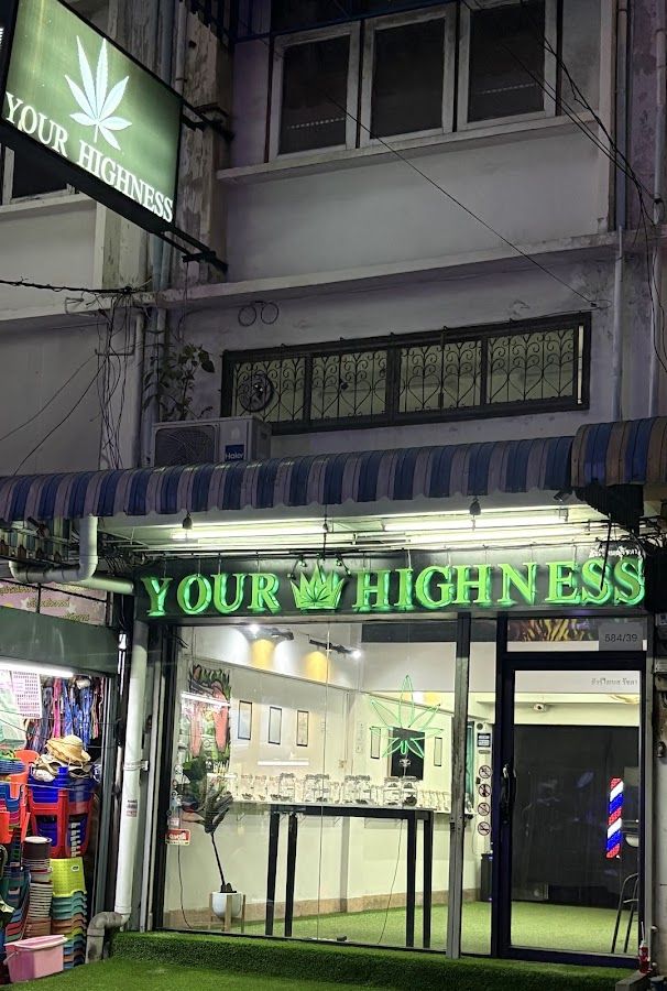 Arcade Cannabis Dispensary (Ratchada) storefront