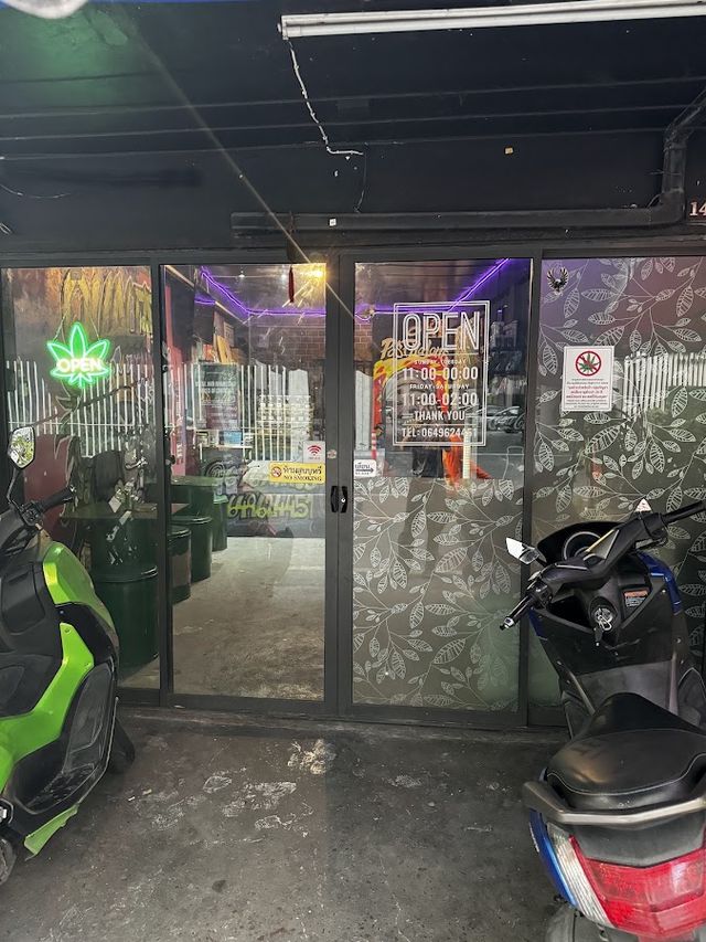 Quality cannabis storefront