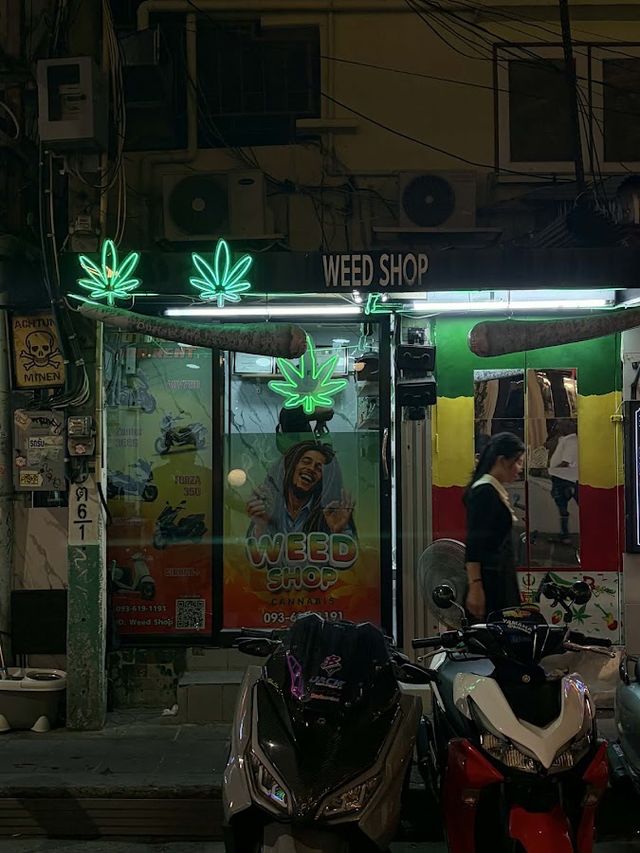 Weed shop1 storefront