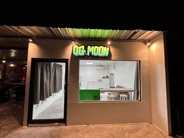 OG.MOON Cannabis Shop(สาขาบางจาก) storefront