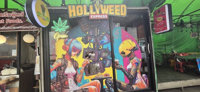 HollyWeed EXPRESS On Nut Cannabis - Weed Dispensary storefront
