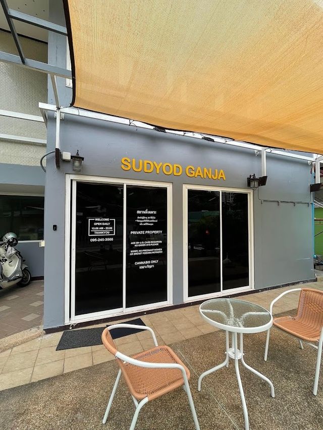 CANNABIS BANGKOK SUDYOD GANJA storefront