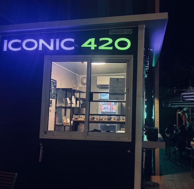 ICONIC 420 DISPENSARY & LOUNGE 大麻/マリファナ/대마초/конопля/قنب حشيش storefront