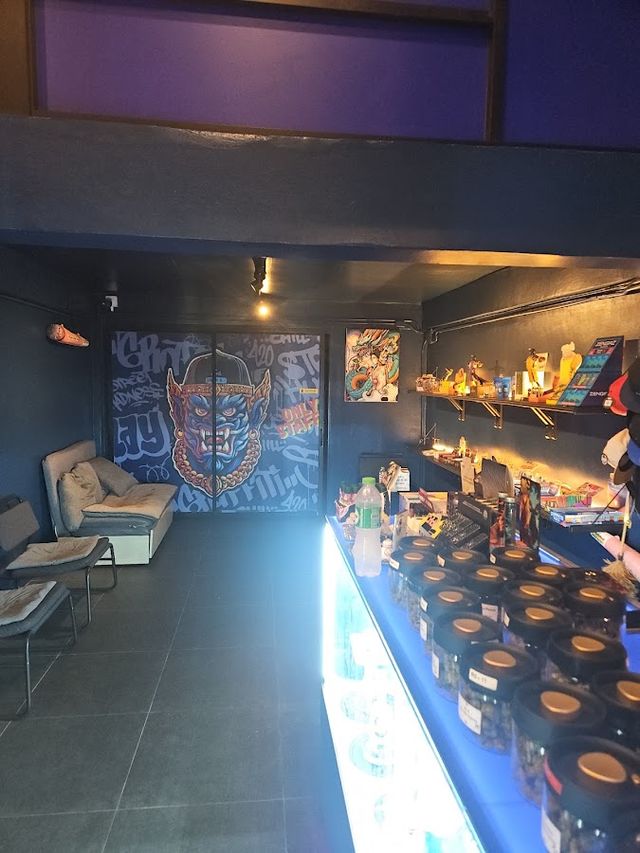 B Good 56 Cannabis Dispensary & Weed Shop - On Nut storefront