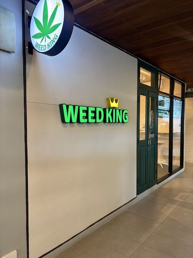 WEED KING - Marijuana Dispensary & Bakery with Edibles storefront