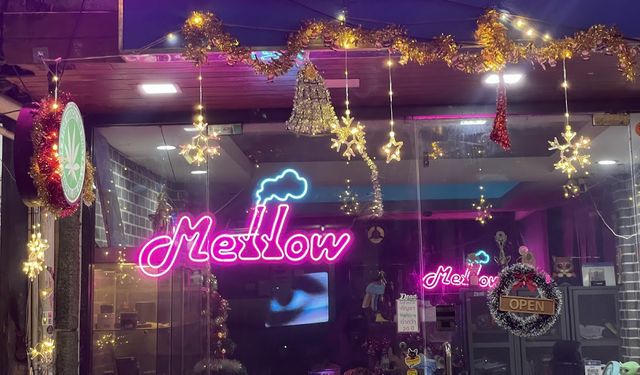 Mellow weed Shop storefront