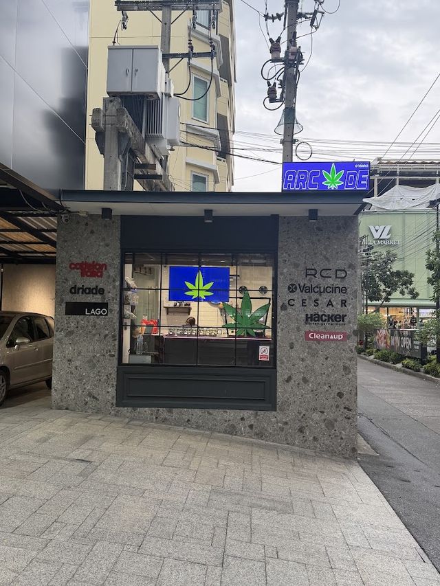 Arcade Cannabis Dispensary (Thonglor) storefront