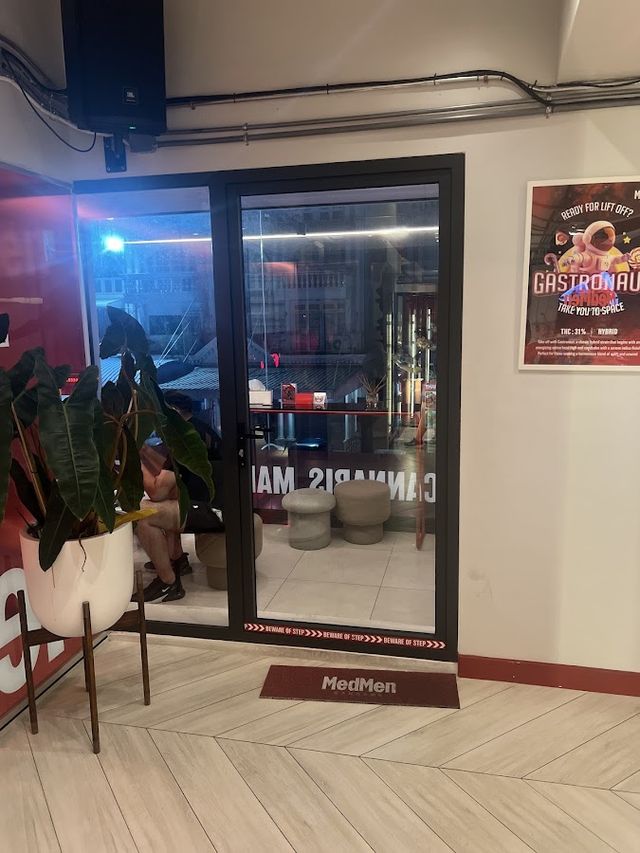 MedMen Weed Shop - Cannabis Dispensary storefront