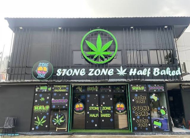 StoneZoneHalfBaked – Cali Cannabis Club & Coffee Shop Bangkok storefront