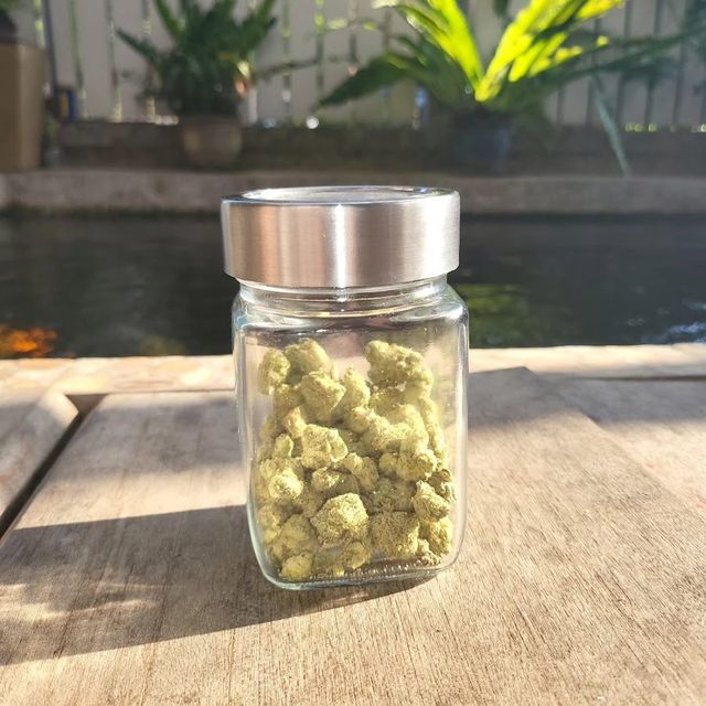 The Weed Garden storefront