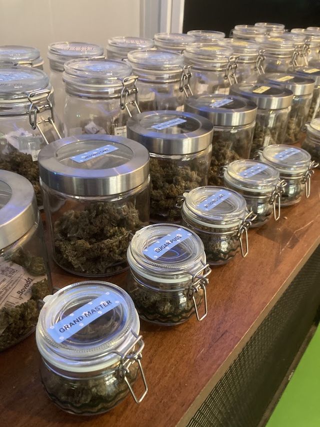 RACHROLLERS - ร้านกัญชาราชบุรี - Cannabis Shop storefront