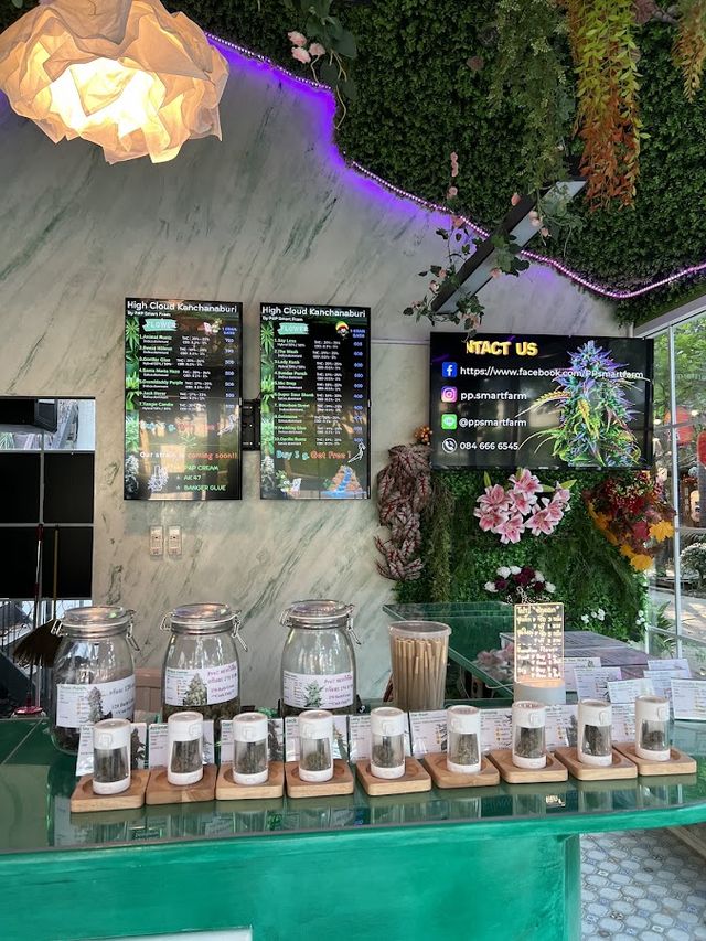 ร้านขายกัญชา High Cloud กาญจนบุรี (Kanchanaburi) storefront