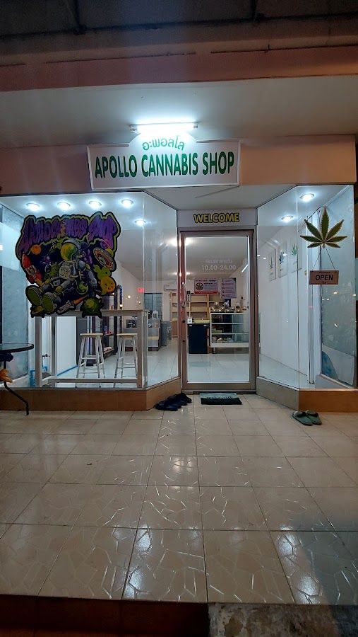 Apollo Cannabis Shop storefront
