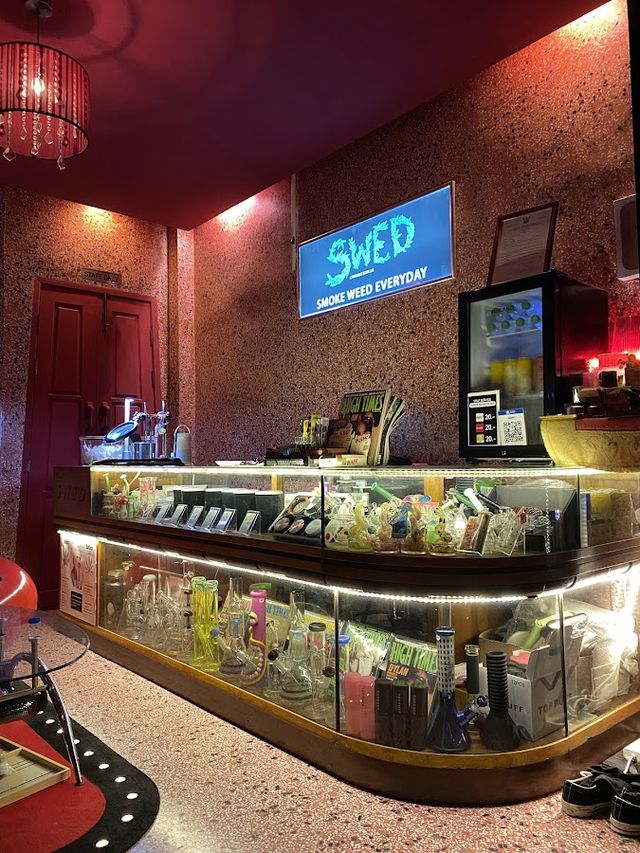 ร้านกัญชา หัวหิน SWED CANNABIS STORE storefront