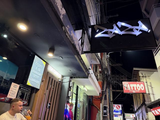 Zaza Weed Dispensary storefront