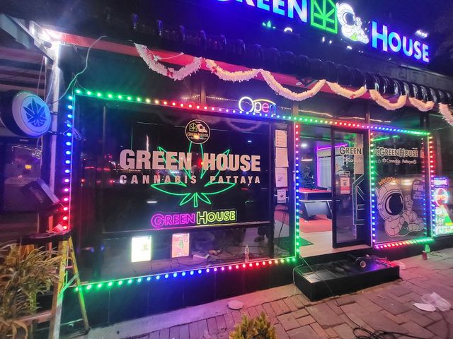 Green House storefront