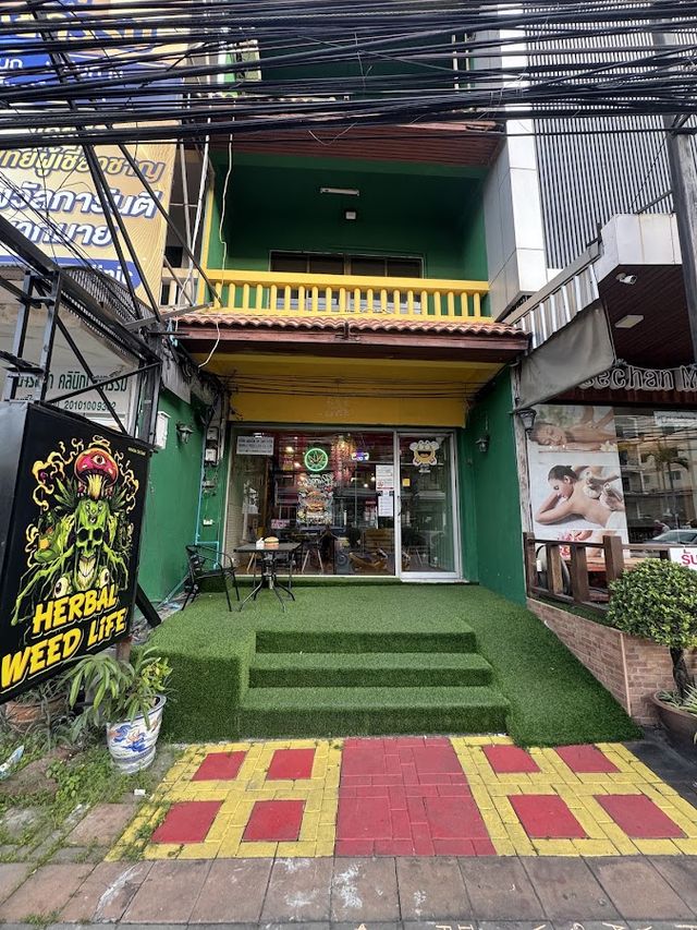 Herbal weed life storefront