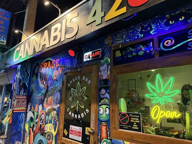 Spacebar cannabis shop soi5 24Hr storefront