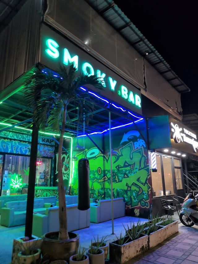 Smoky Bar Weed Store storefront
