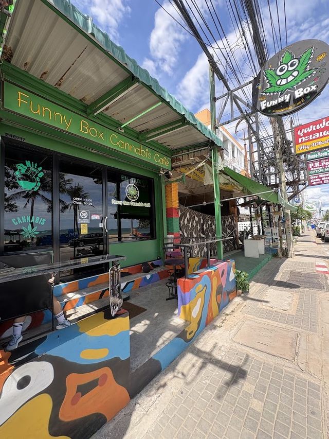 Weed Cafe The Funny Box cannabis cafe’ Jomtien beach storefront