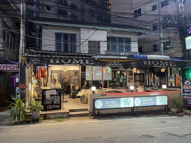 Weed Box Wongamat storefront