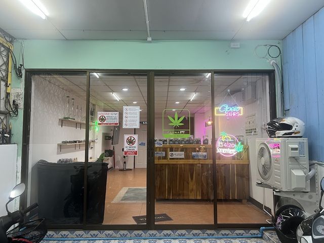 New Cannabis Shop bongkot storefront