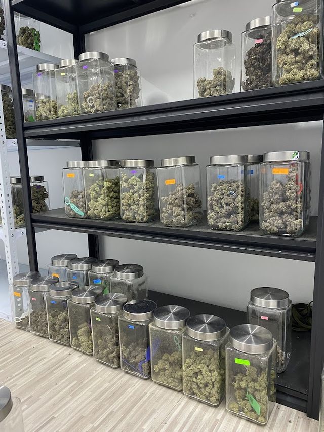 SPACE WEED STORE (cannabis rayong) storefront
