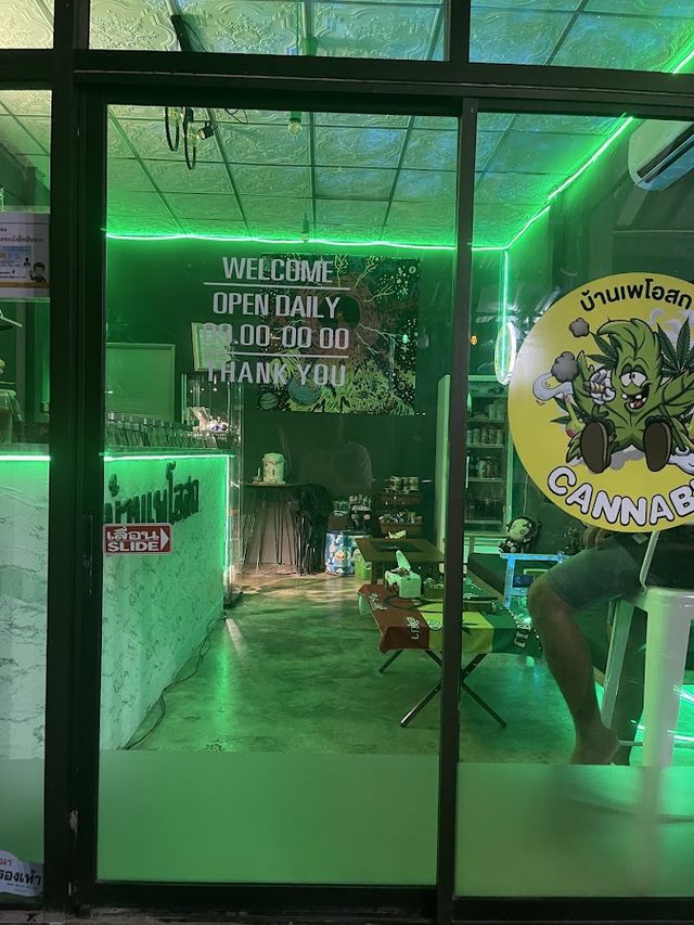 HYBRID Weed&Cannabis Banphe Store (บ้านเพโอสถ storefront