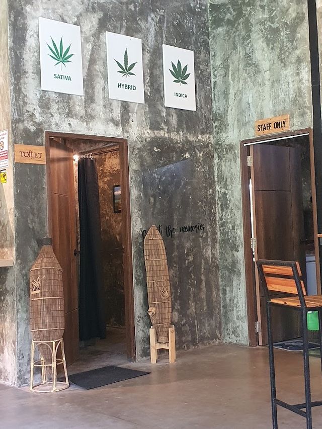 Kood Weed Cannabis Shop storefront