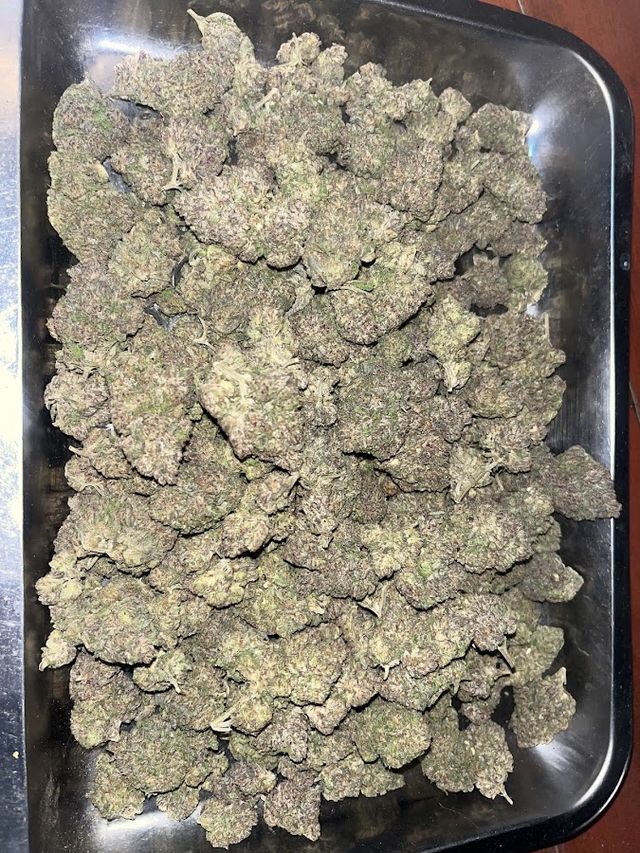 Cannabis นิกรณ์ Shop storefront