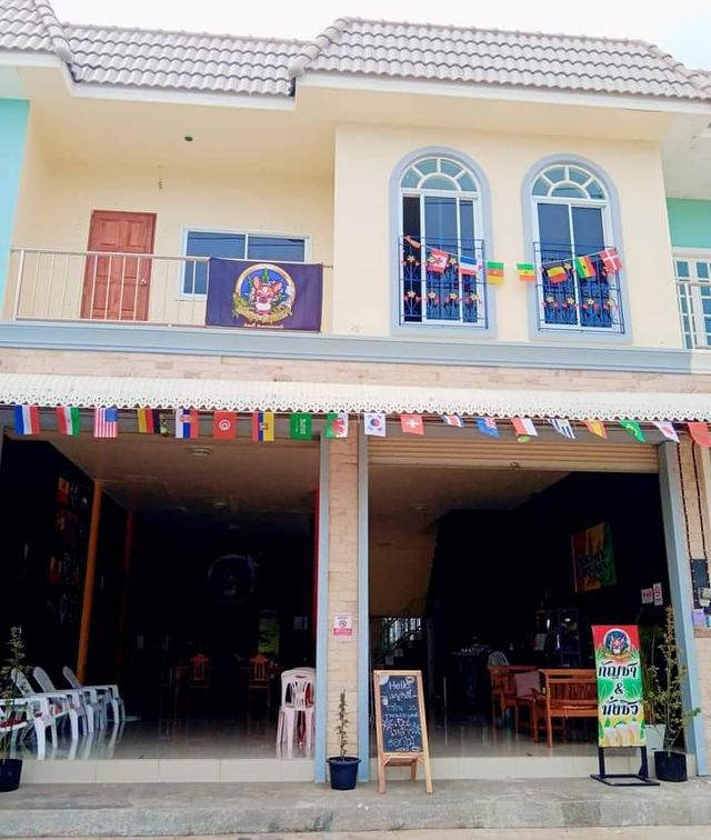 Lucky’s Dispensary 1st WEED shop Thatum ลัคกี้ดิเพนซะรีร้านแรกของท่าตูม storefront