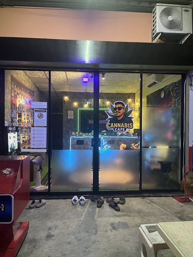 CANNABIS CAFE storefront in Chachoengsao