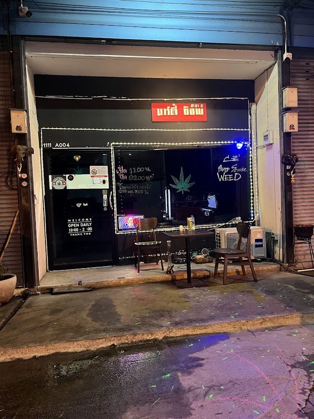 Marty Chop2 Cannabis Weed storefront