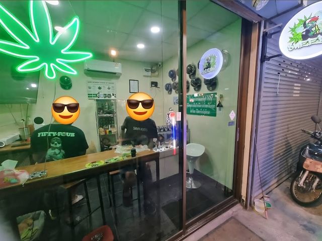 SWEEDD (สวีดดี) Cannabis Dispensary Teparuk Soi srisamit storefront