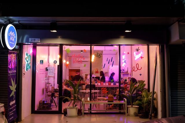 Mabu High - Weed Dispensary & Cafe storefront