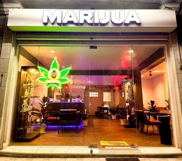 Marijua แมรี่จัวร์ cannabis-weed-marijuana storefront