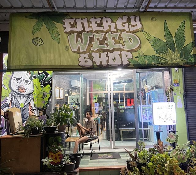 energy weed shop storefront