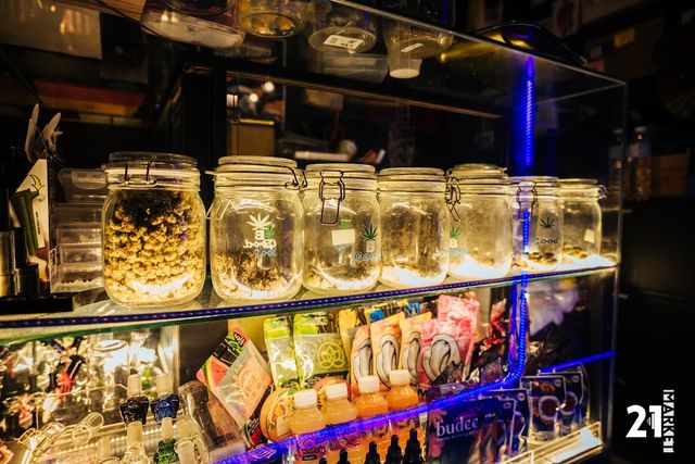 TR CANNABIS THAILAND storefront
