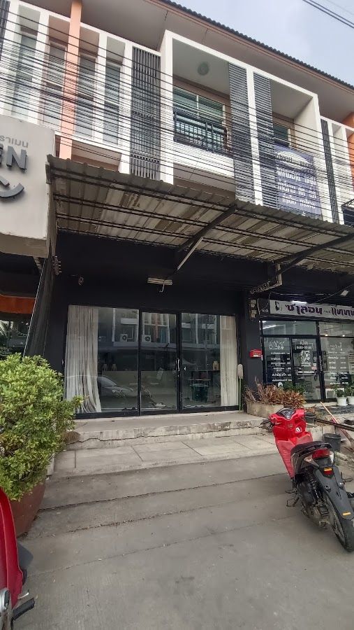 E Shop Cannabis สาขา2 ลำลูกกาคลอง3 storefront