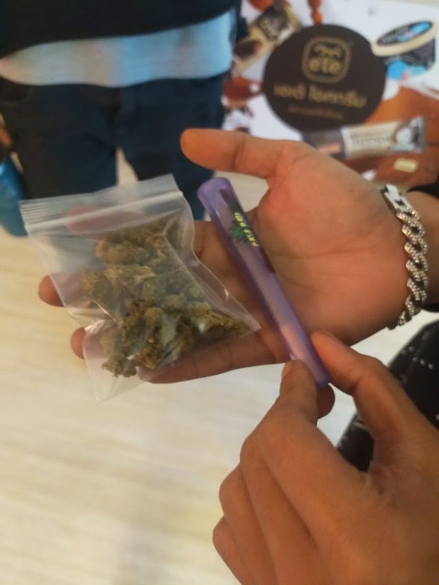 COWBOY WEED SHOP RANGSIT storefront